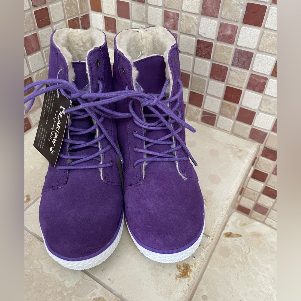 NEW girls boots